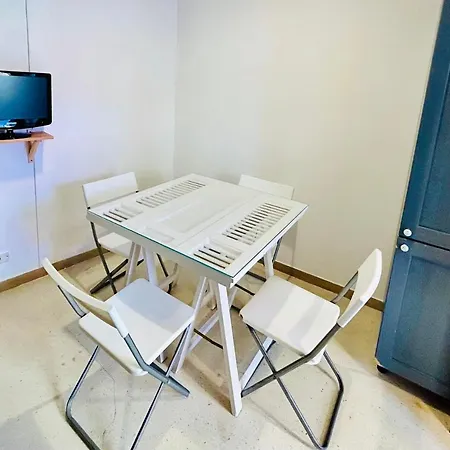 Santa Scolastica 바리