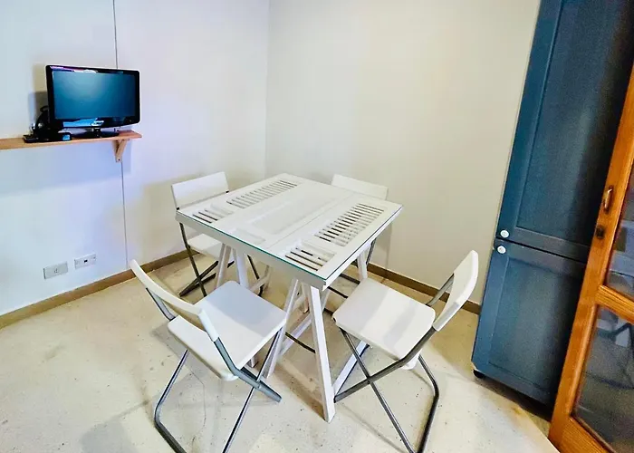 Santa Scolastica バーリ